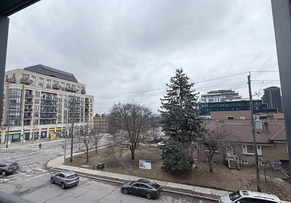 6-greenbriar-road-north-york-ontario-c13415558