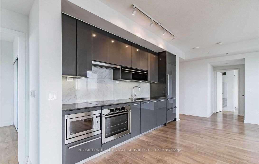 117-mcmahon-drive-north-york-ontario-c13415786