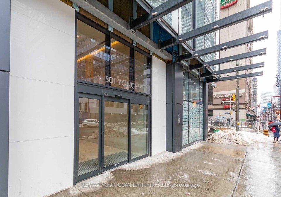 501-yonge-street-toronto-ontario-c13415824