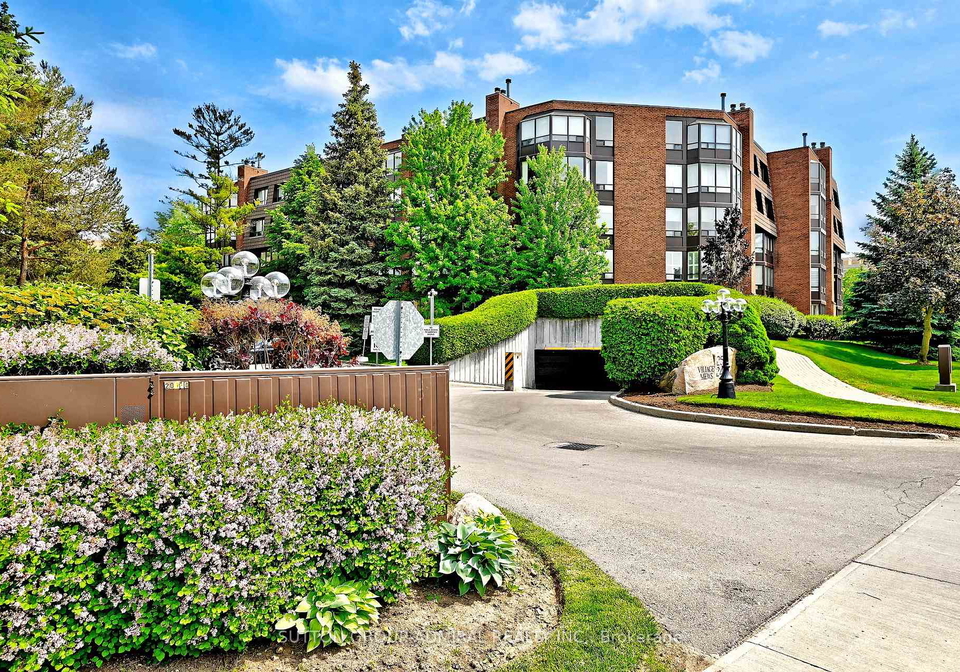 255-the-donway-west-north-york-ontario-c13415864