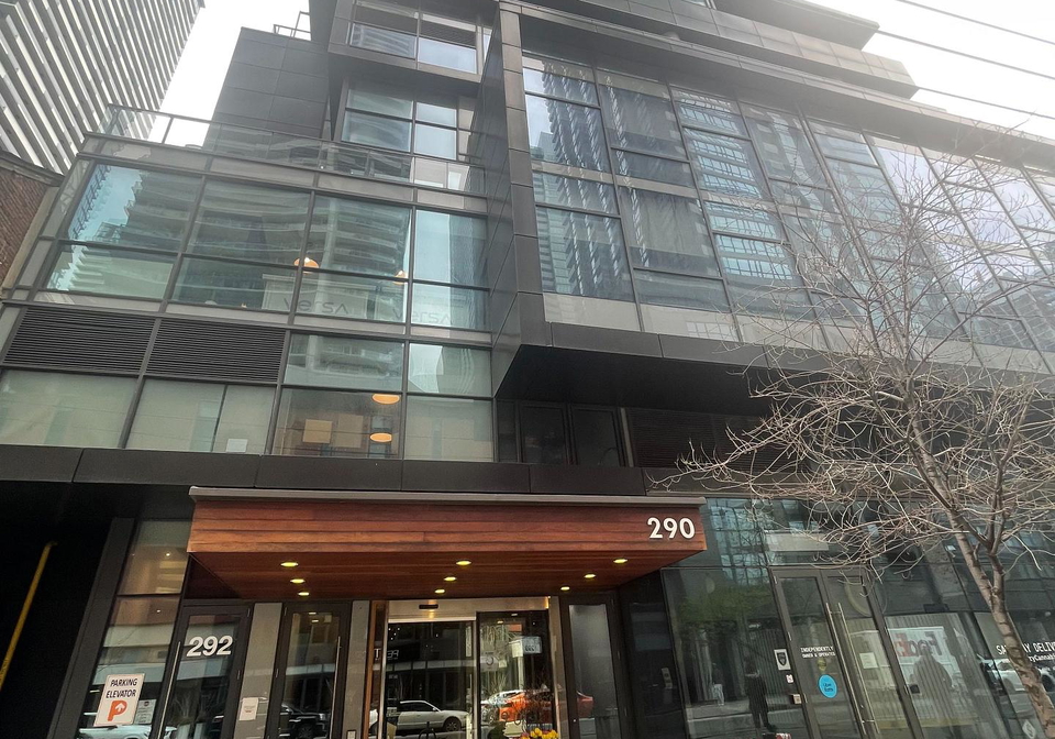 290-adelaide-street-w-toronto-ontario-c13415950