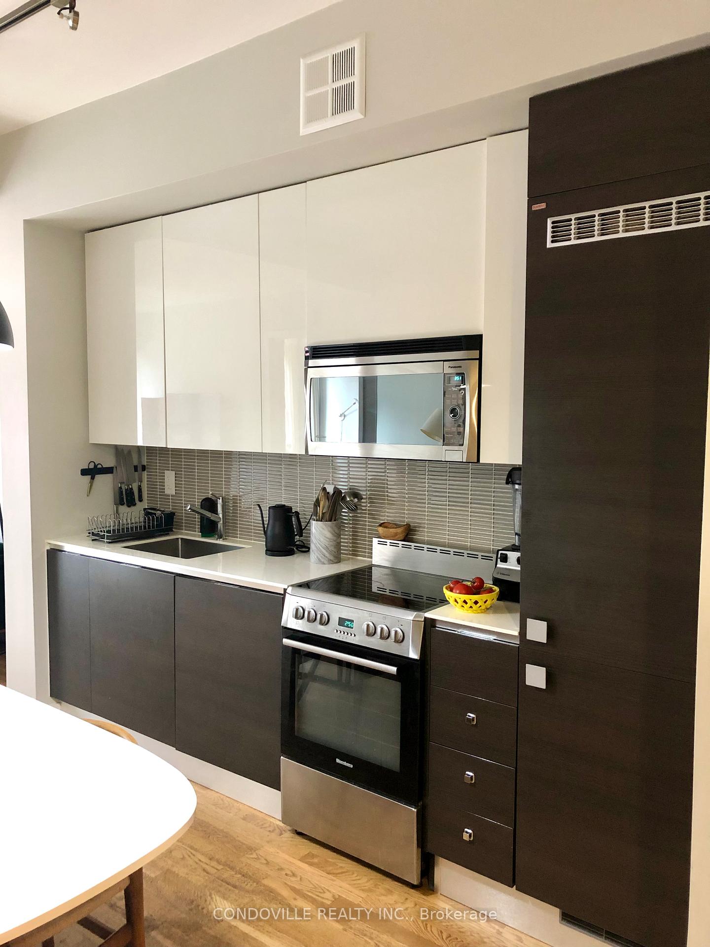 8-dovercourt-road-toronto-ontario-c13415974