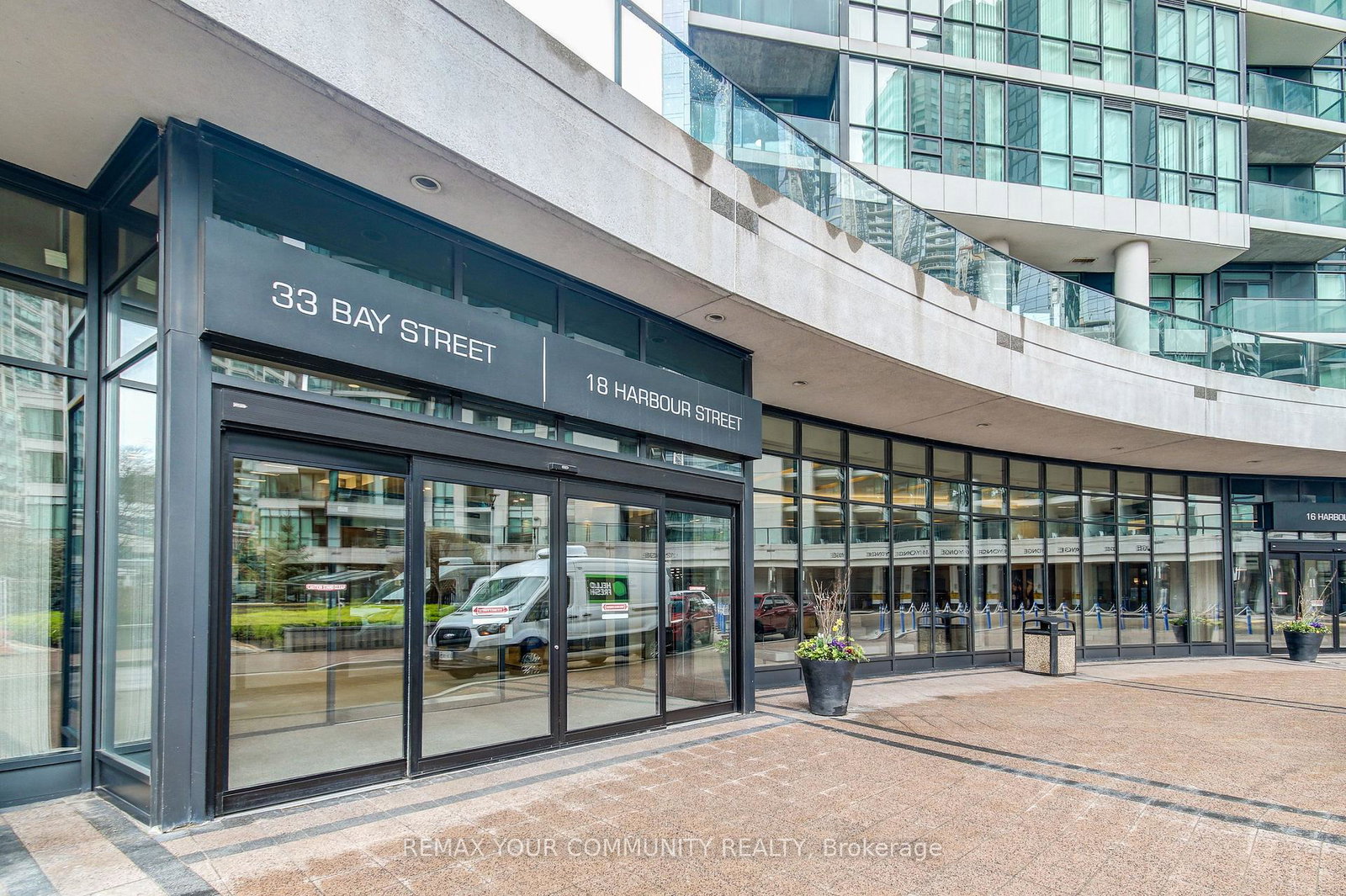 33-bay-street-toronto-ontario-c13415992