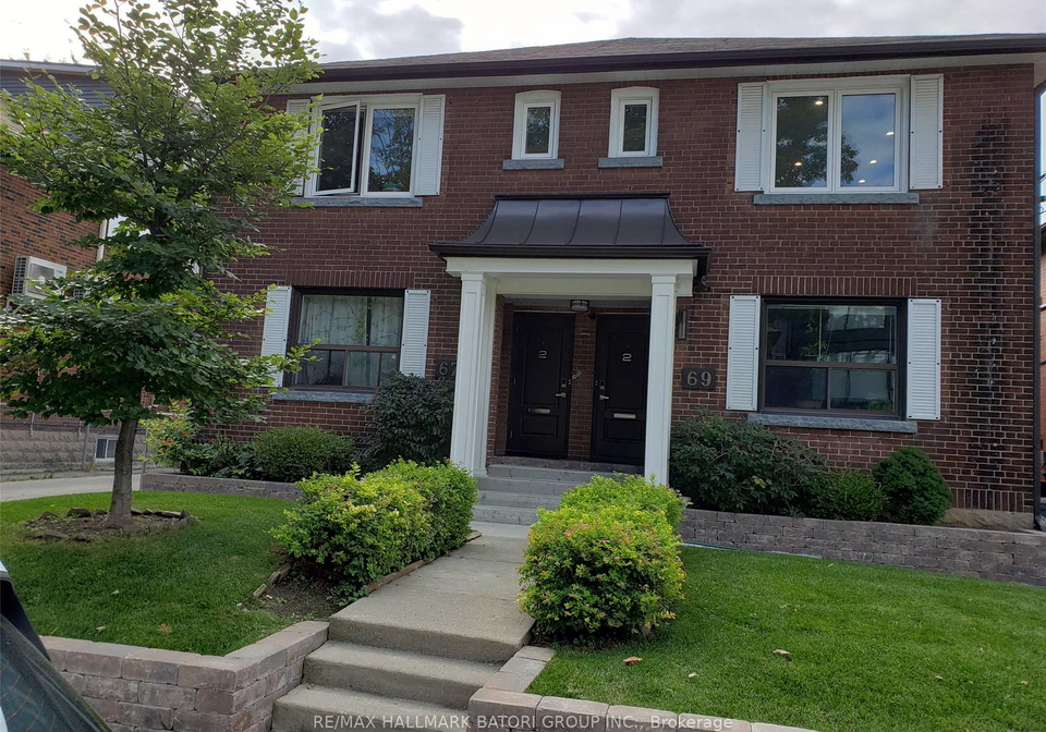 69-burnaby-boulevard-toronto-ontario-c13416296