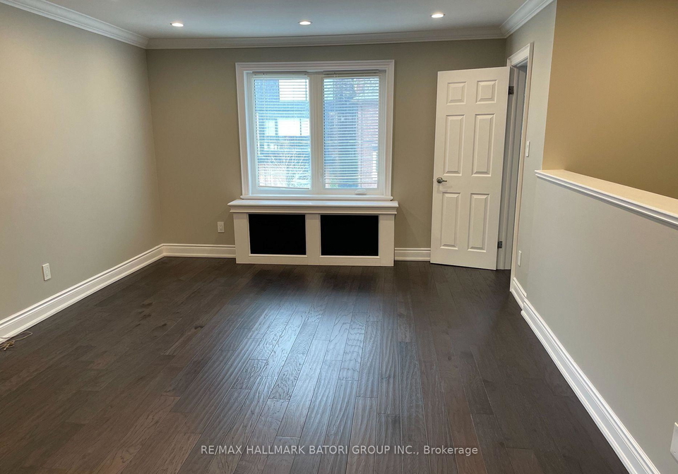 69-burnaby-boulevard-toronto-ontario-c13416296