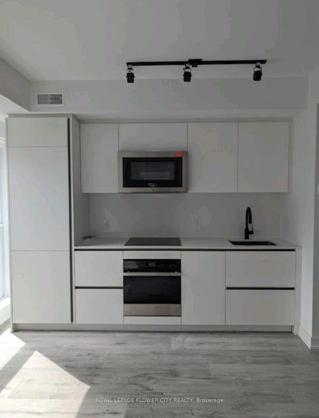 327-king-street-w-toronto-ontario-c13416458