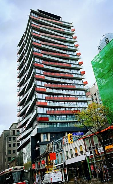 215-queen-street-w-toronto-ontario-c13416688