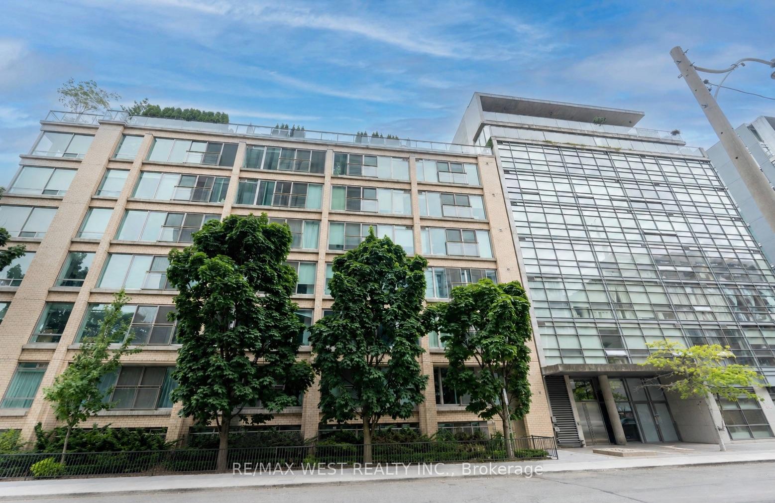 42-camden-street-toronto-ontario-c13416700