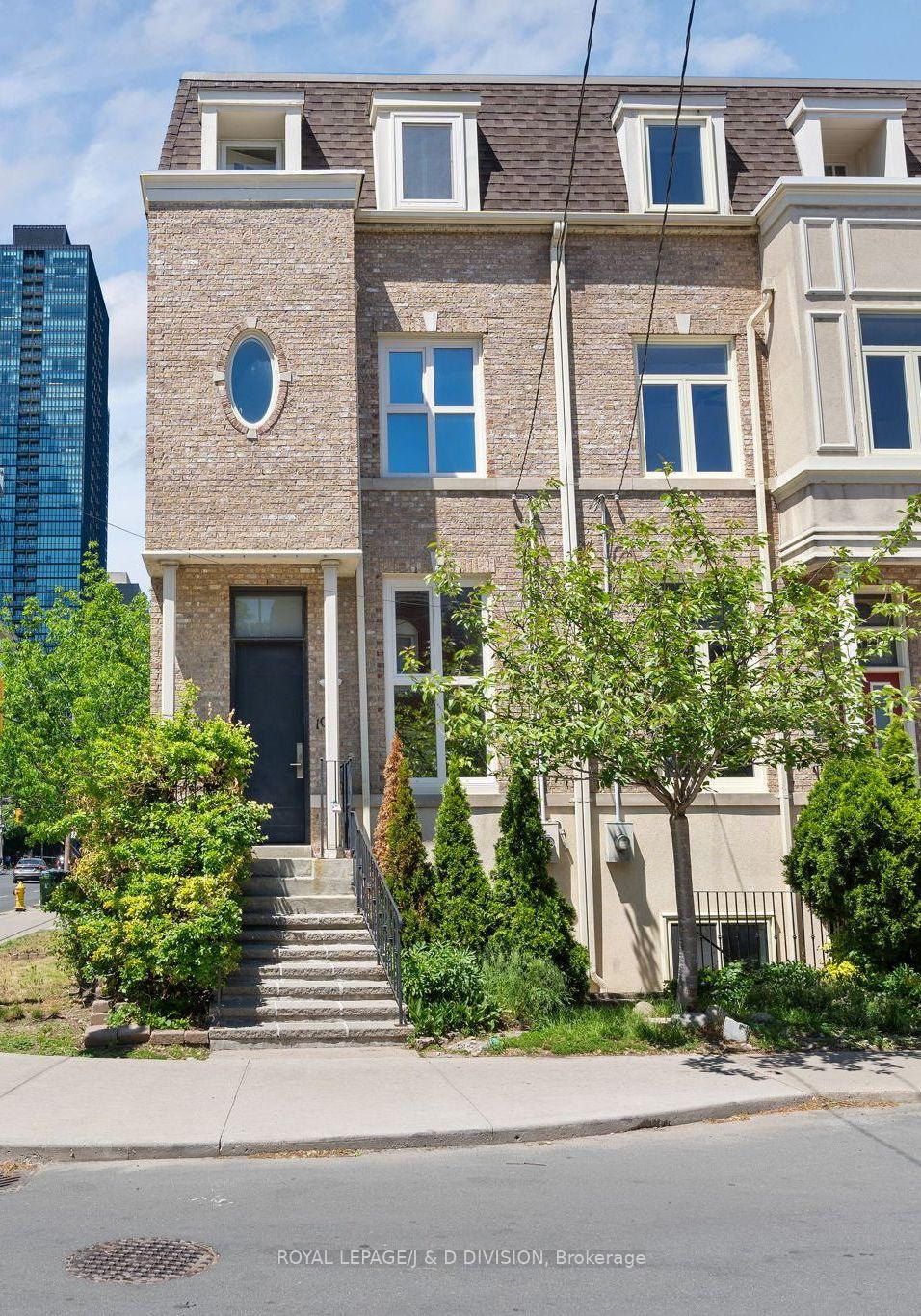 102-earl-place-toronto-ontario-c13416798