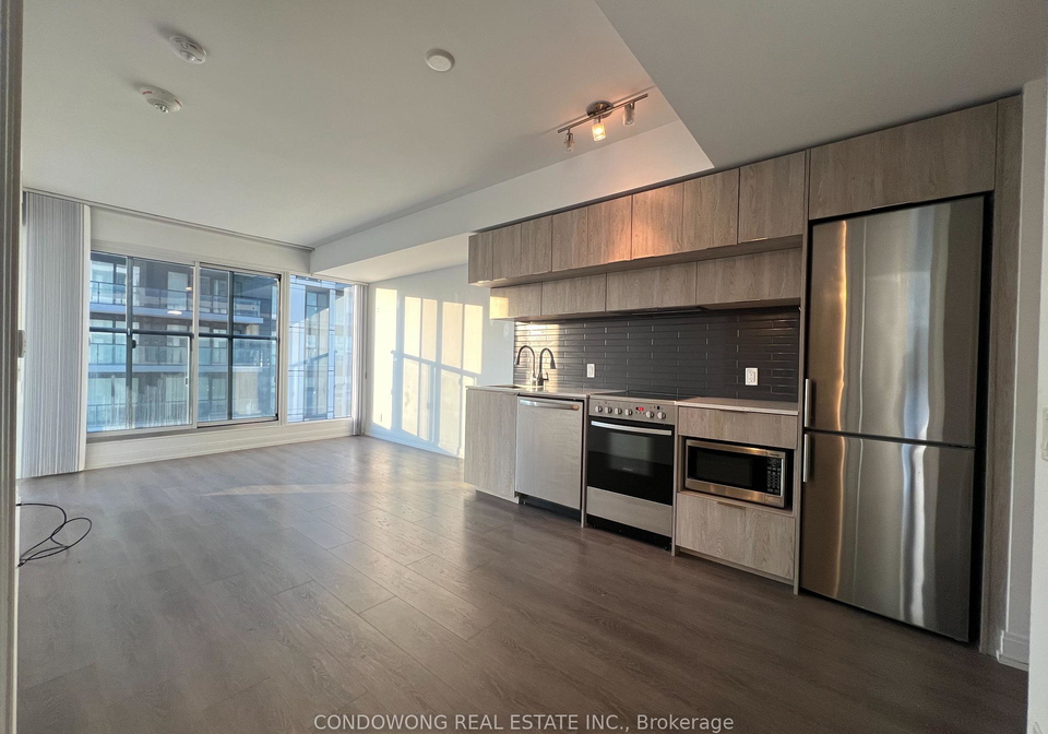 181-dundas-street-e-toronto-ontario-c13416878