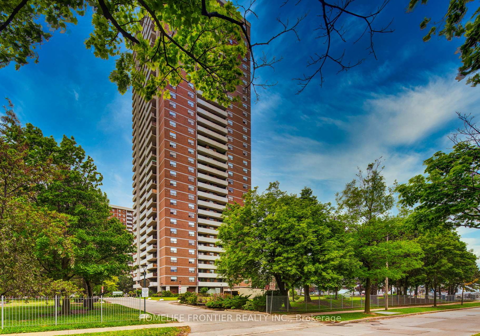 10-tangreen-court-toronto-ontario-c13417560