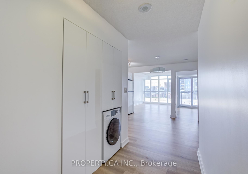 10-capreol-court-toronto-ontario-c13417596
