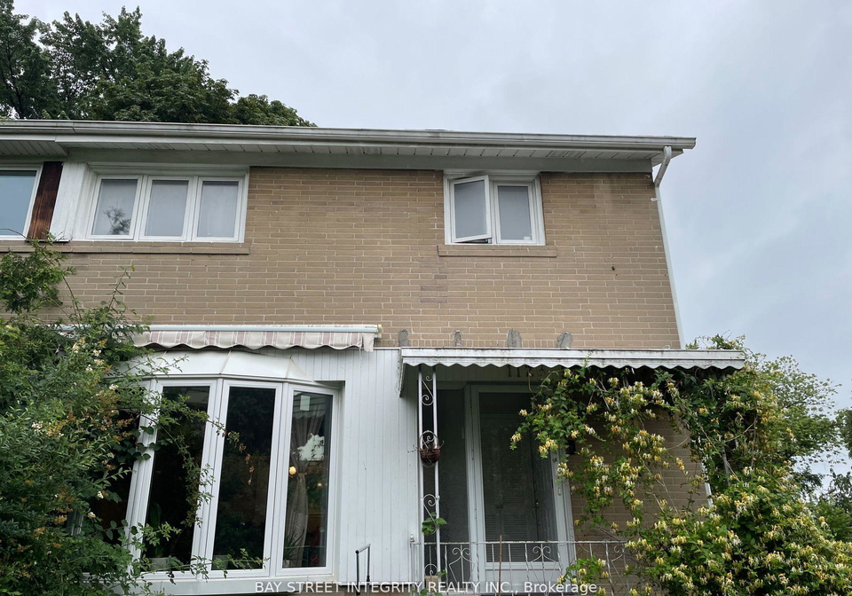 112-combermere-drive-north-york-ontario-c13417620