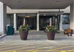 715-don-mills-road-east-york-ontario-c13417788