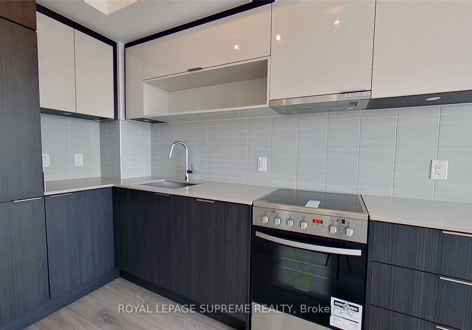 159-wellesley-street-e-toronto-ontario-c13417942