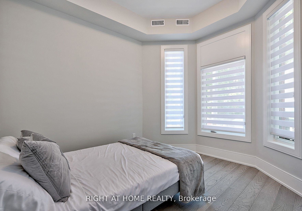 131-brock-avenue-toronto-ontario-c13418334
