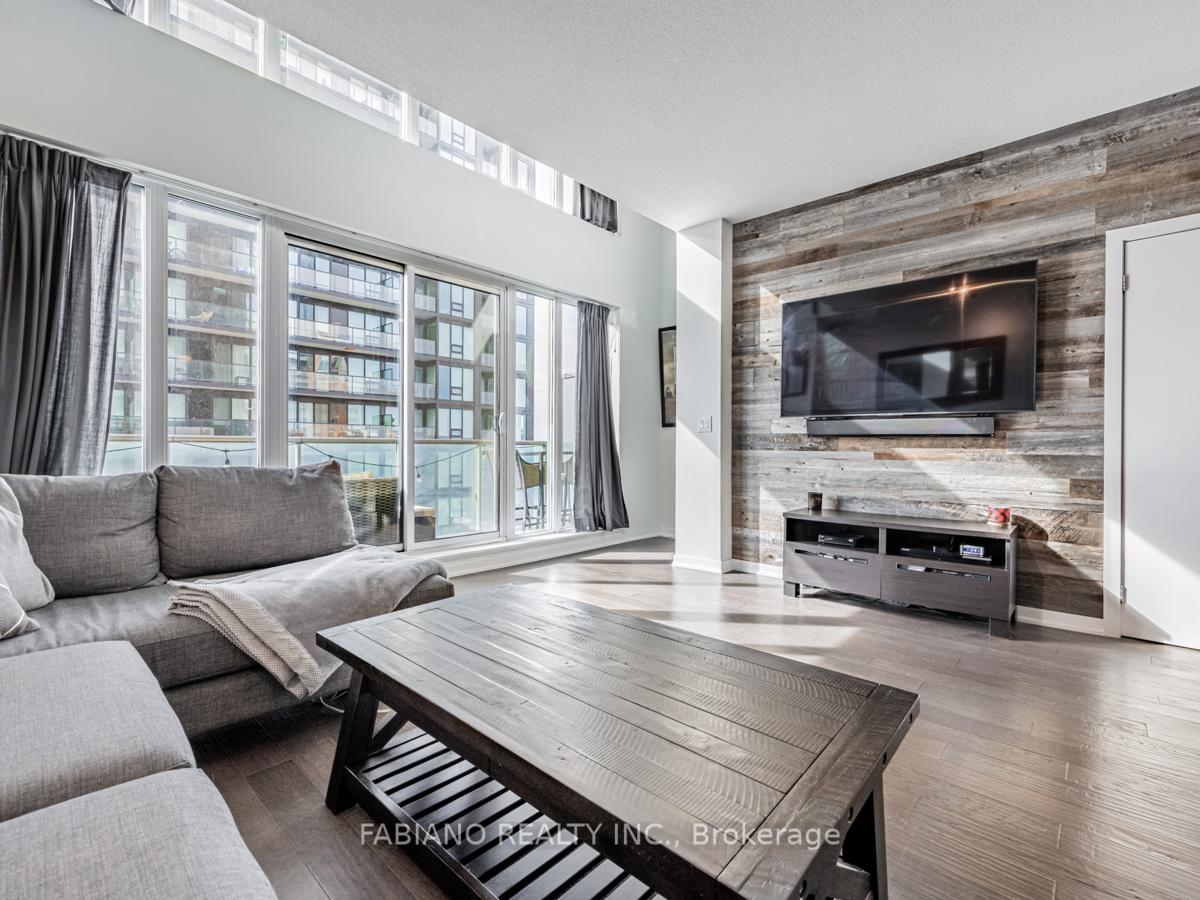 150-east-liberty-street-toronto-ontario-c13418400