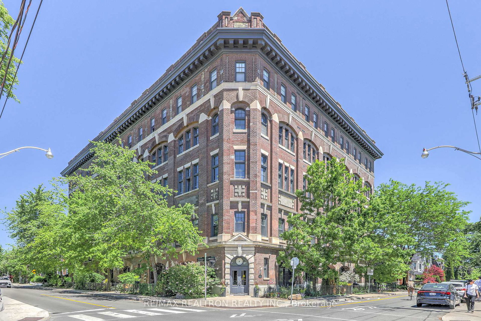 183-dovercourt-road-toronto-ontario-c13418486