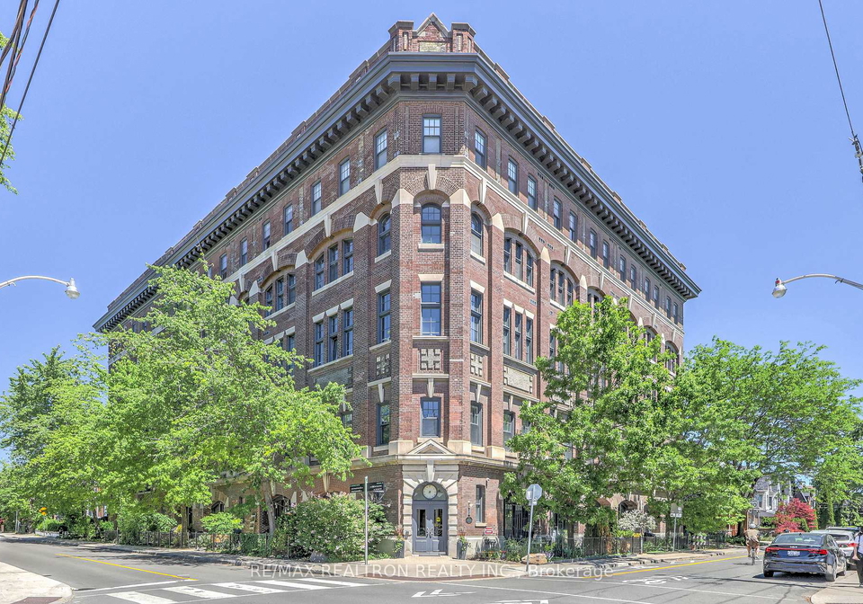 183-dovercourt-road-toronto-ontario-c13418486