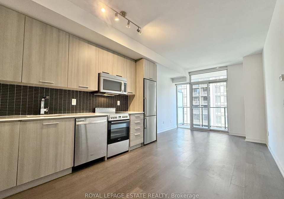 105-george-street-toronto-ontario-c13418568