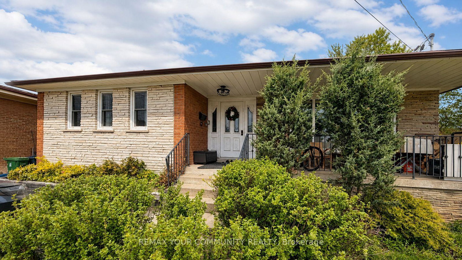 7-digby-court-toronto-ontario-c13418678