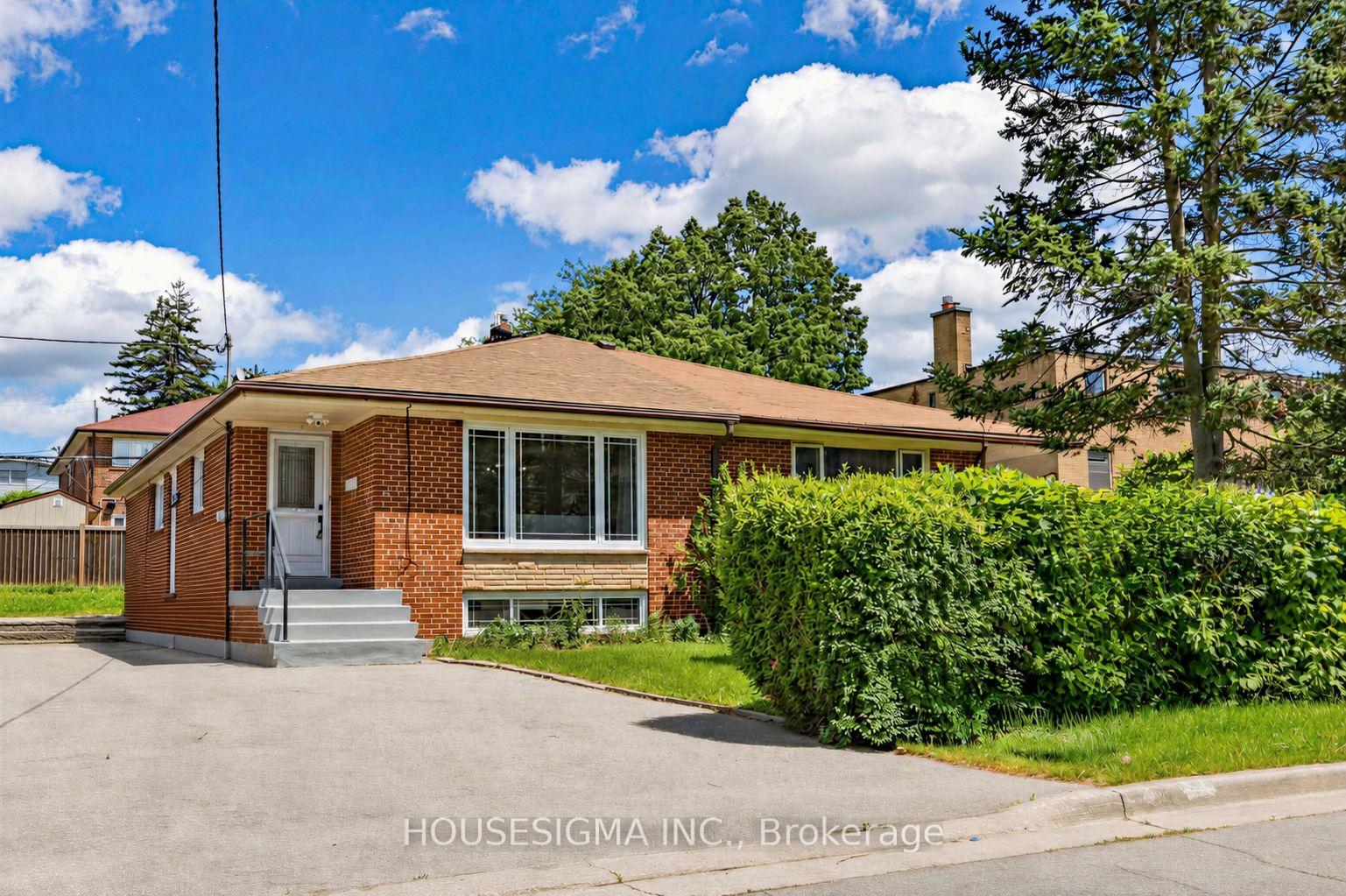 51-tisdale-avenue-north-york-ontario-c13419344