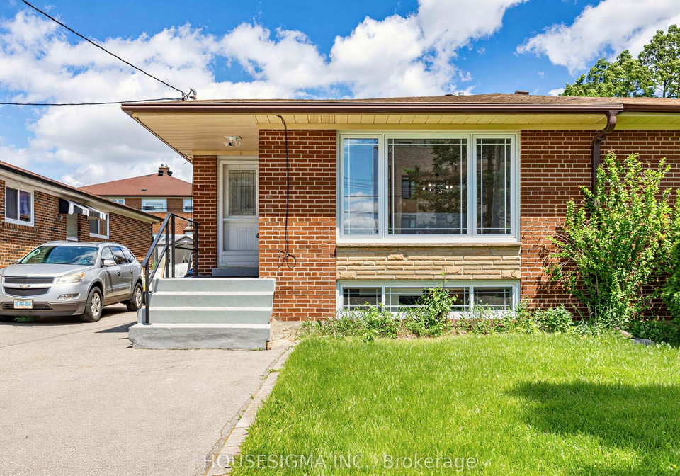 51-tisdale-avenue-north-york-ontario-c13419344