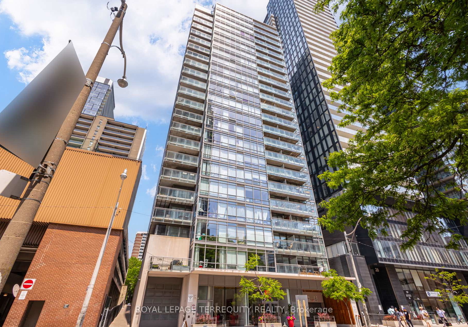 22-wellesley-street-e-toronto-ontario-c13420156