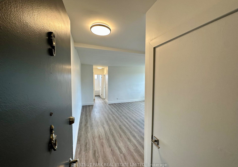 3-wingreen-court-north-york-ontario-c13420174