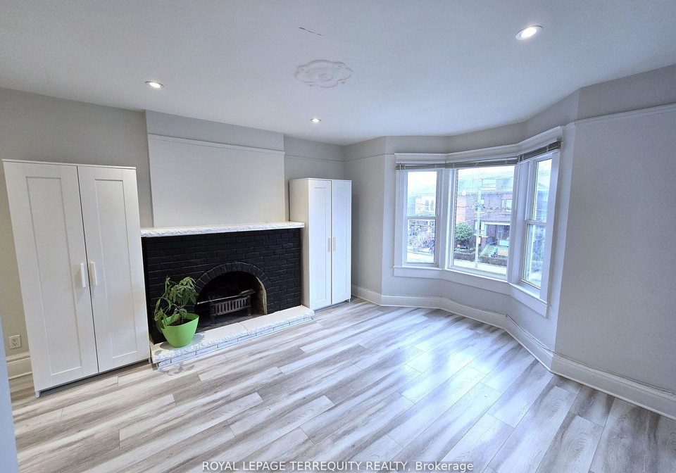1037-bathurst-street-toronto-ontario-c13420356