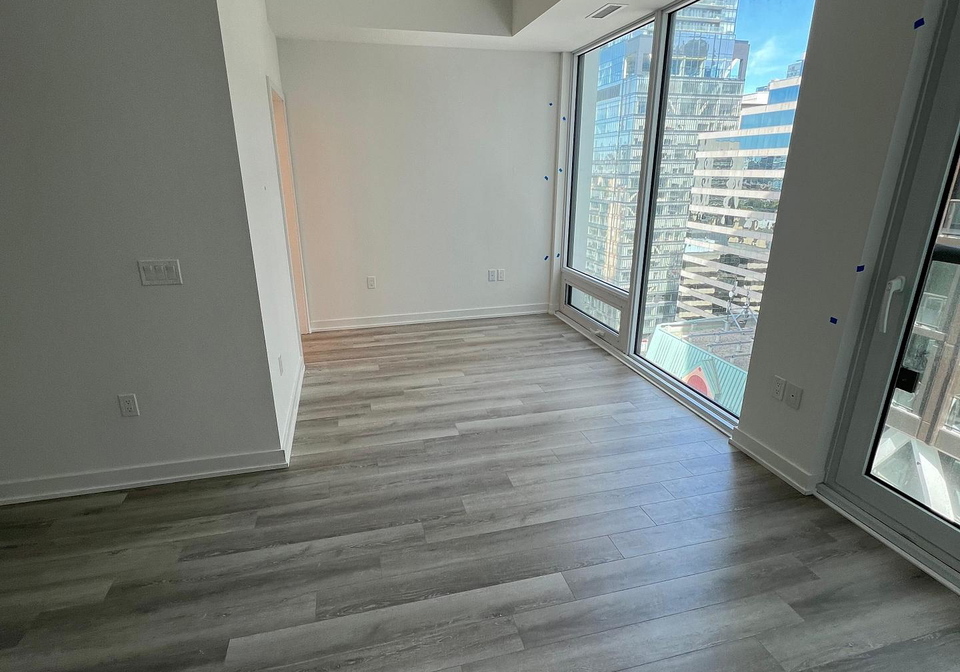 121-saint-patrick-street-toronto-ontario-c13420478