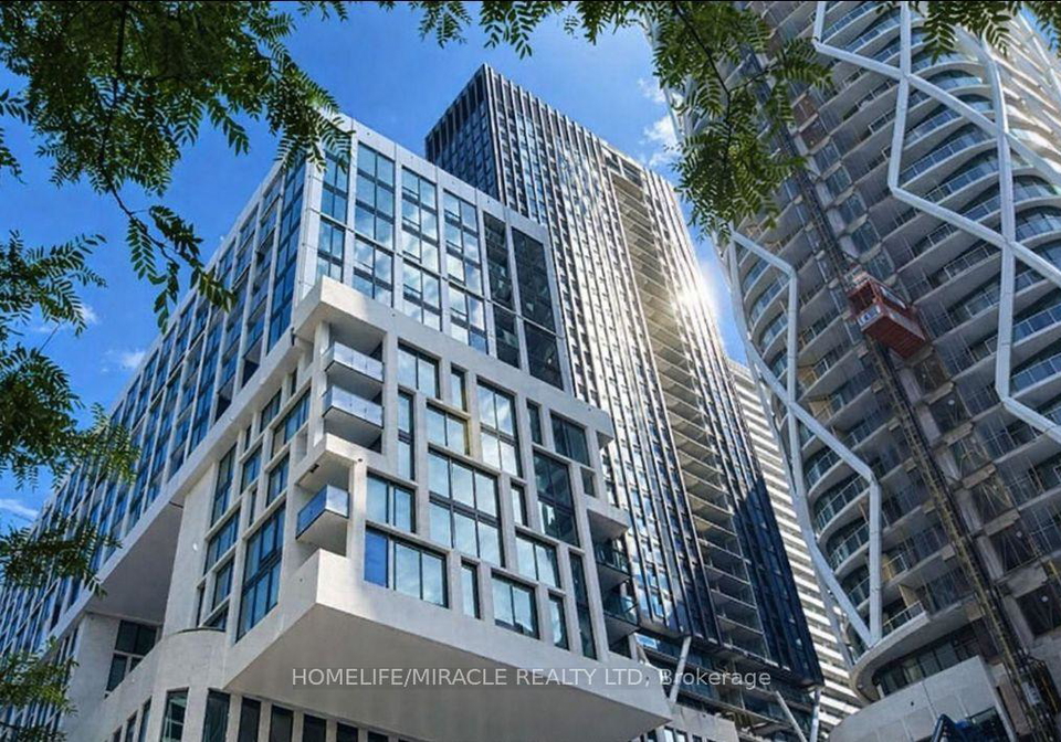 121-saint-patrick-street-toronto-ontario-c13420478