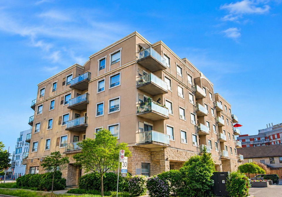 778-sheppard-avenue-w-toronto-ontario-c13420536