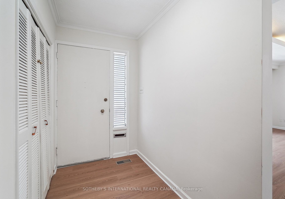201-fenn-avenue-north-york-ontario-c13420552