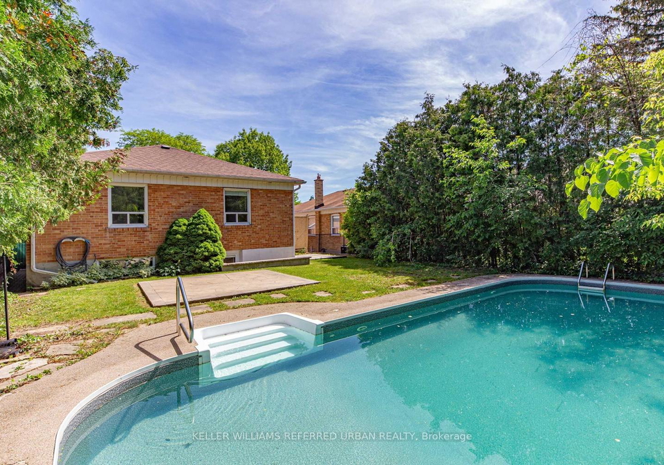 202-park-home-avenue-toronto-ontario-c13420572