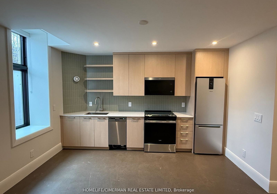 328-palmerston-boulevard-toronto-ontario-c13420588