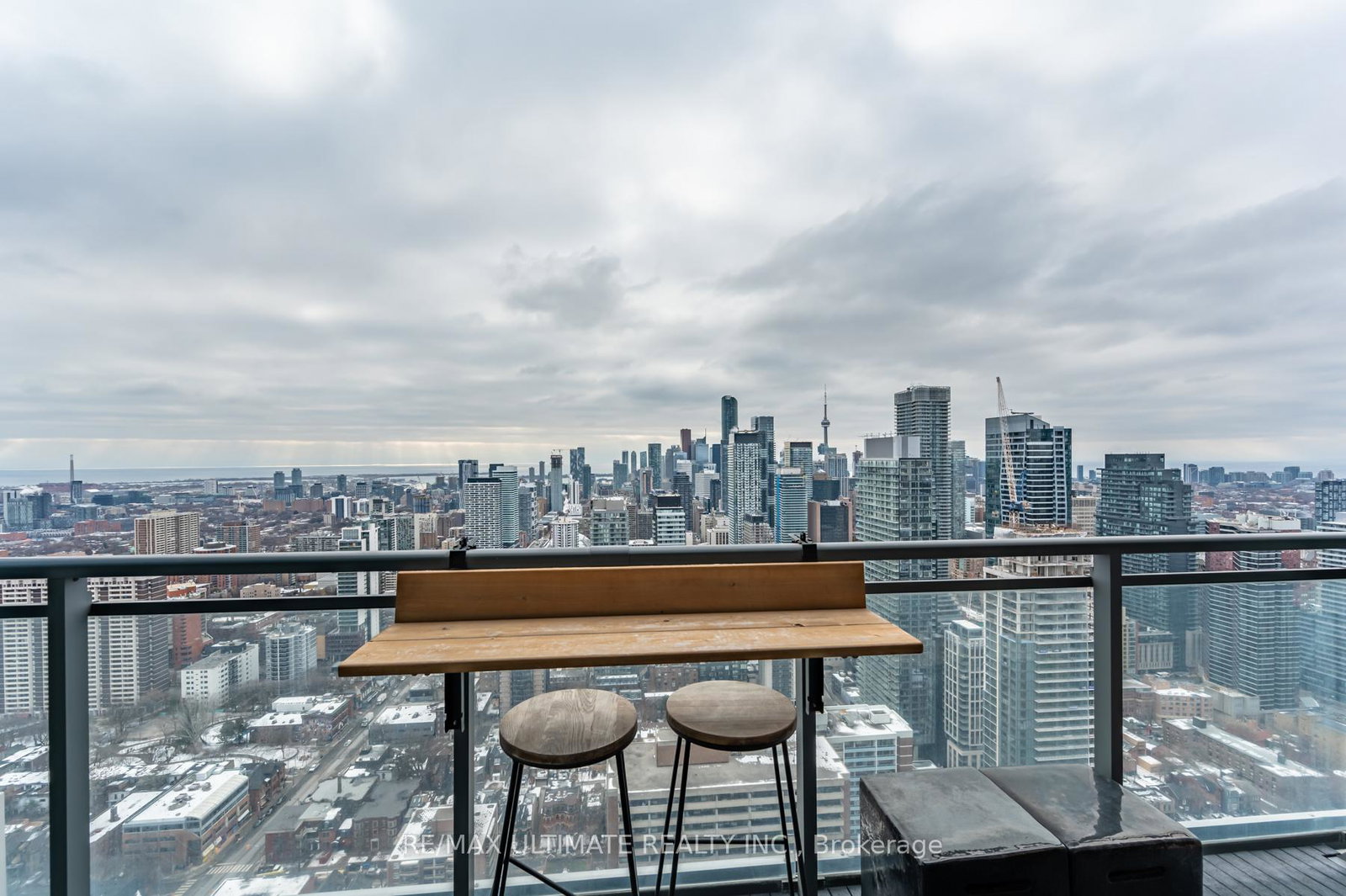 45-charles-street-e-toronto-ontario-c13420664