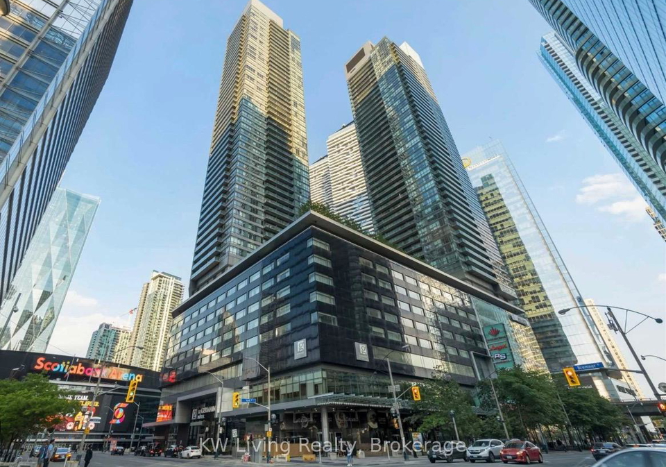 65-bremner-boulevard-toronto-ontario-c13420700