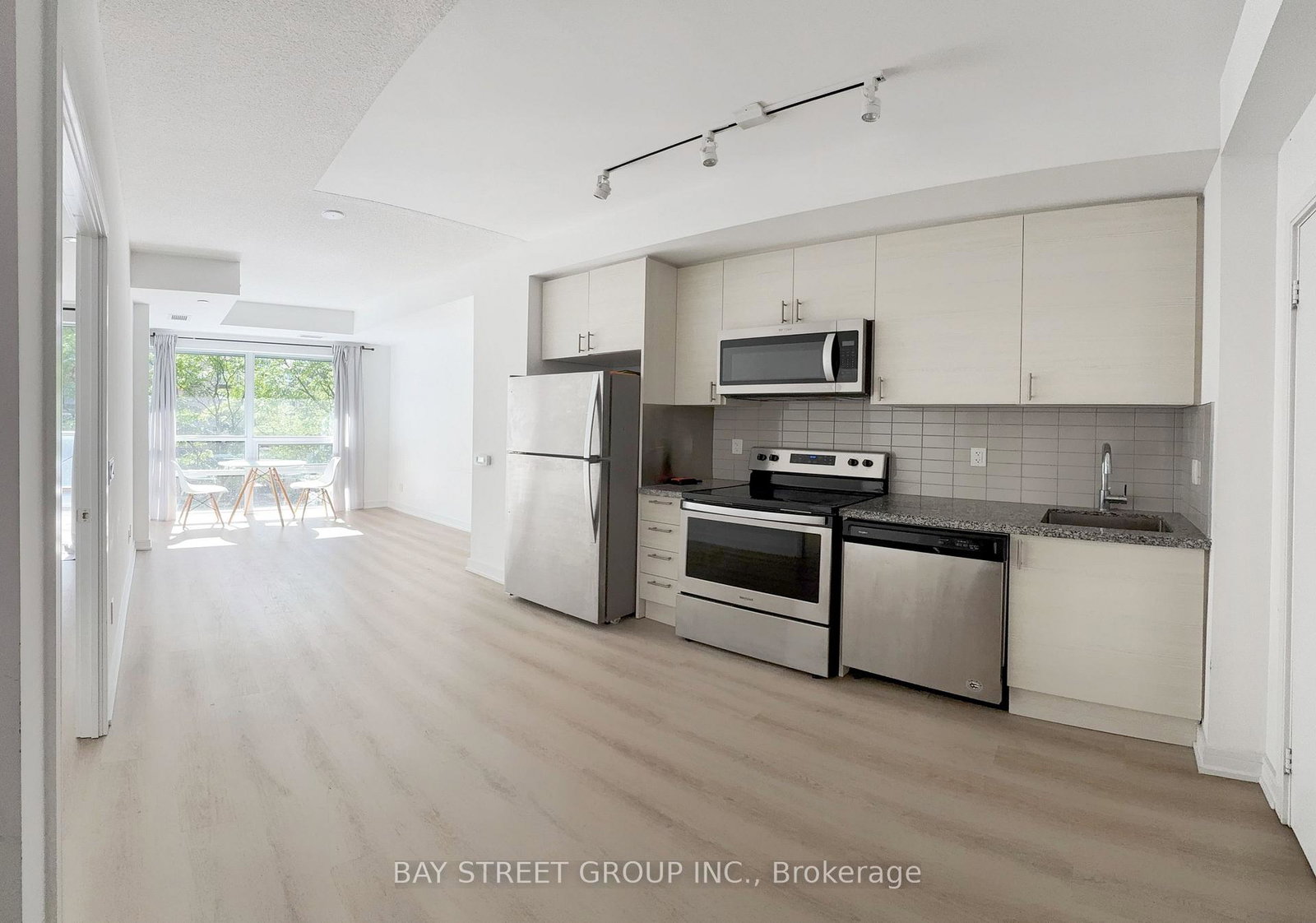 621-sheppard-avenue-e-north-york-ontario-c13420998