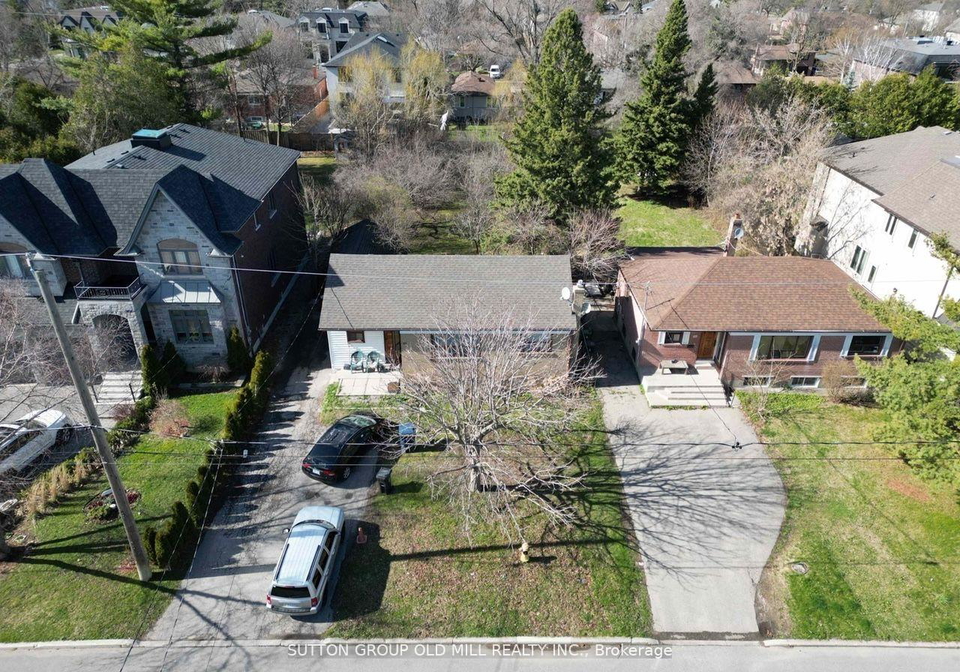 96-caines-avenue-toronto-ontario-c13421066