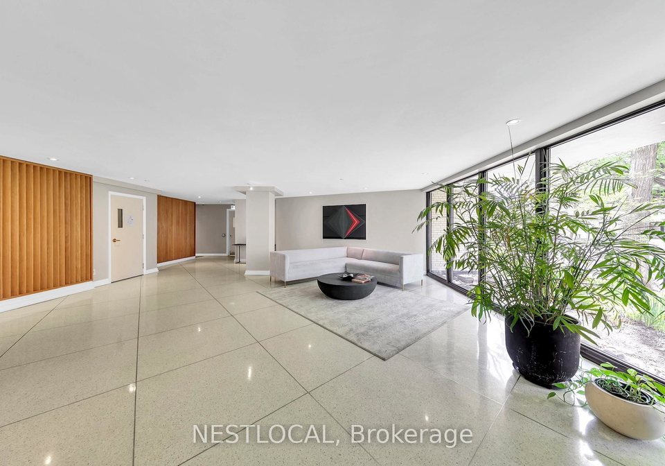 581-avenue-road-toronto-ontario-c13421100