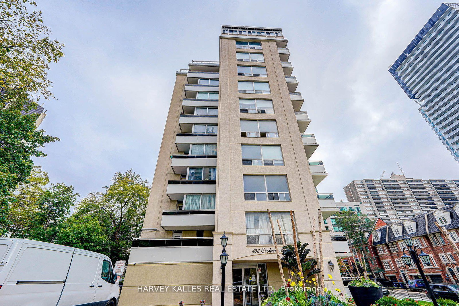 133-erskine-avenue-toronto-ontario-c13421250