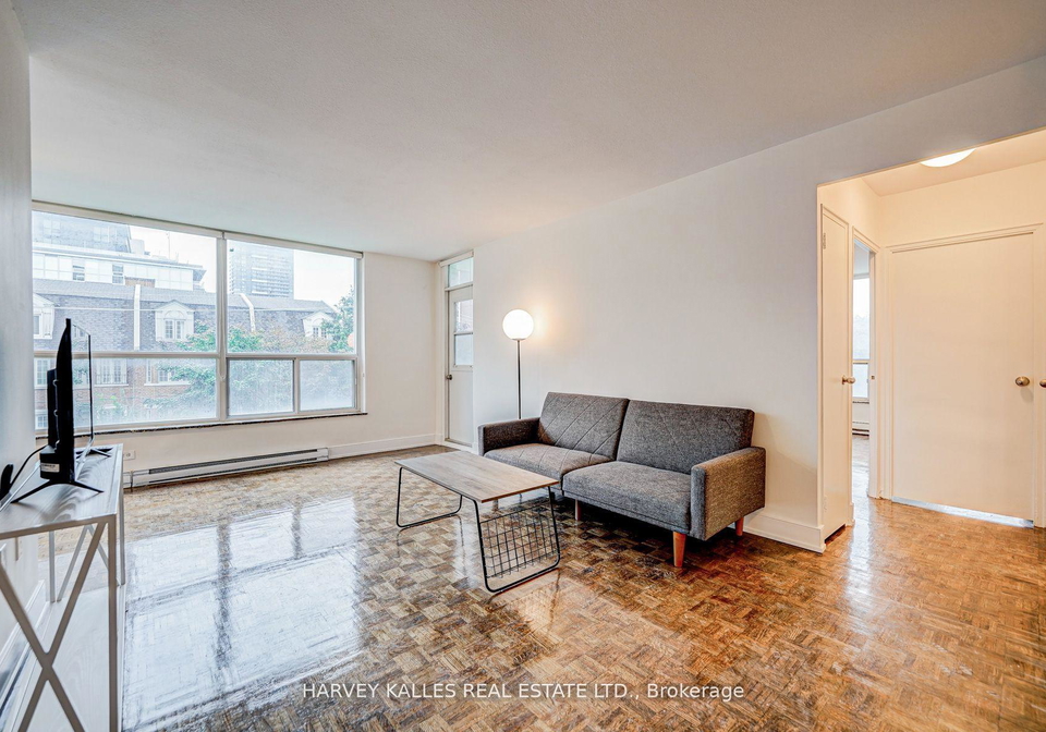 133-erskine-avenue-toronto-ontario-c13421250
