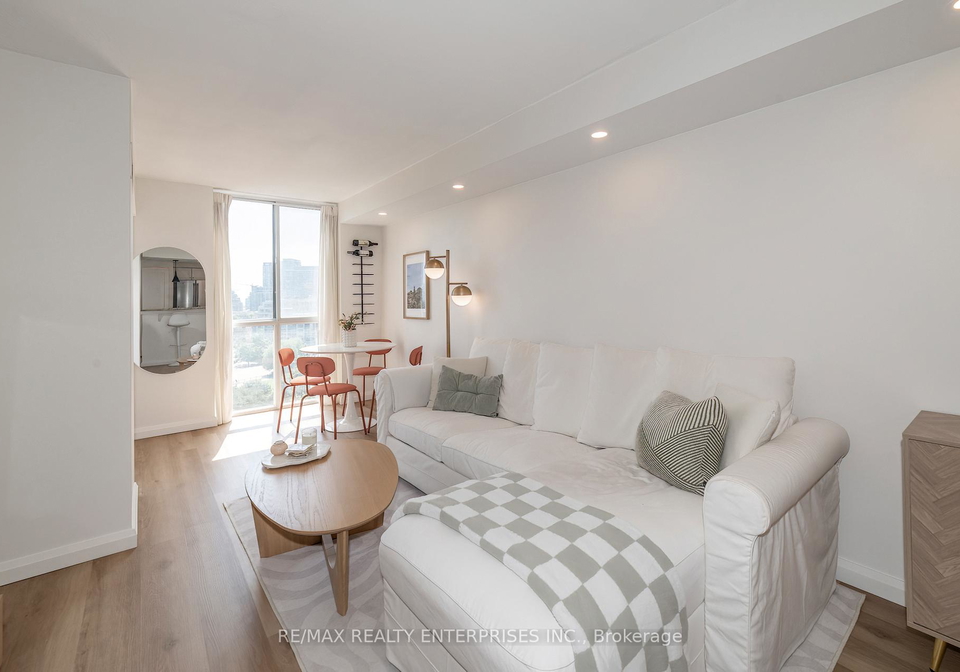 801-king-street-w-toronto-ontario-c13421440