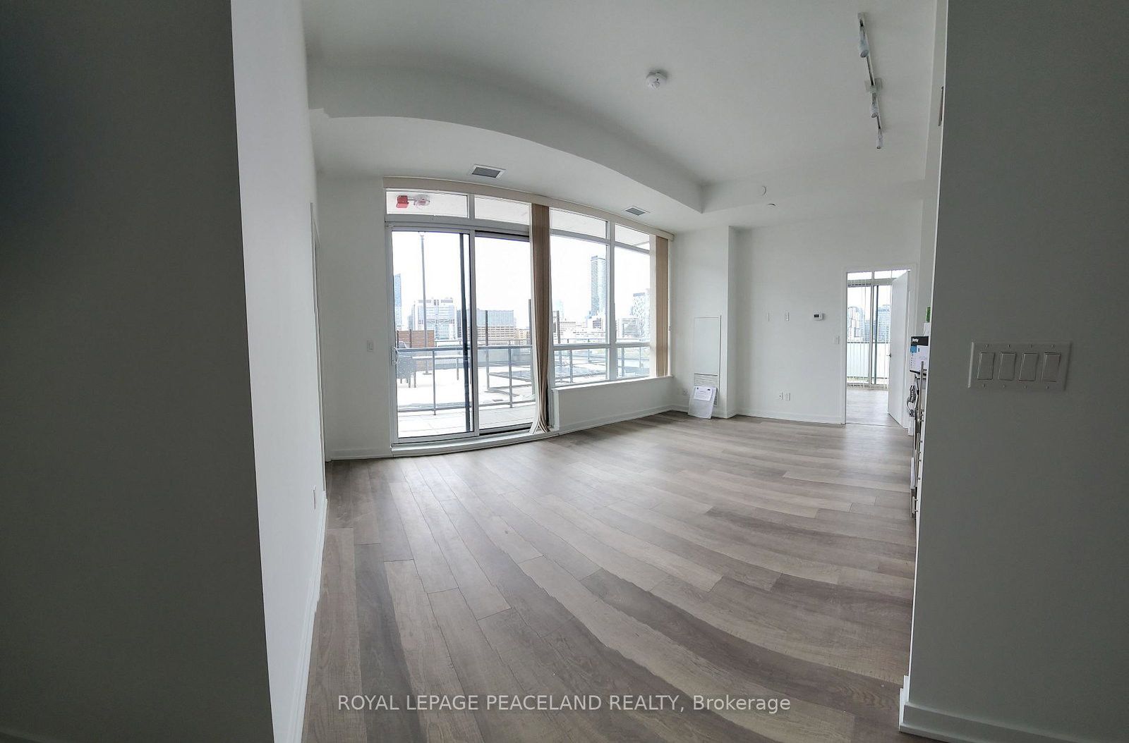 181-huron-street-toronto-ontario-c13421466