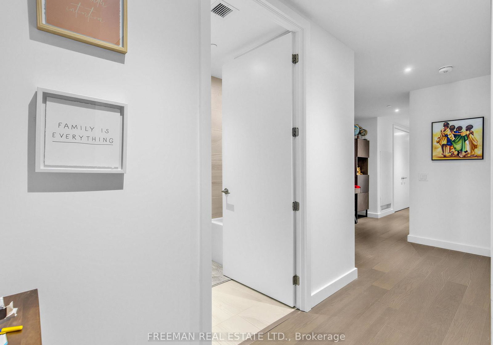 81-wellesley-street-e-toronto-ontario-c13421560