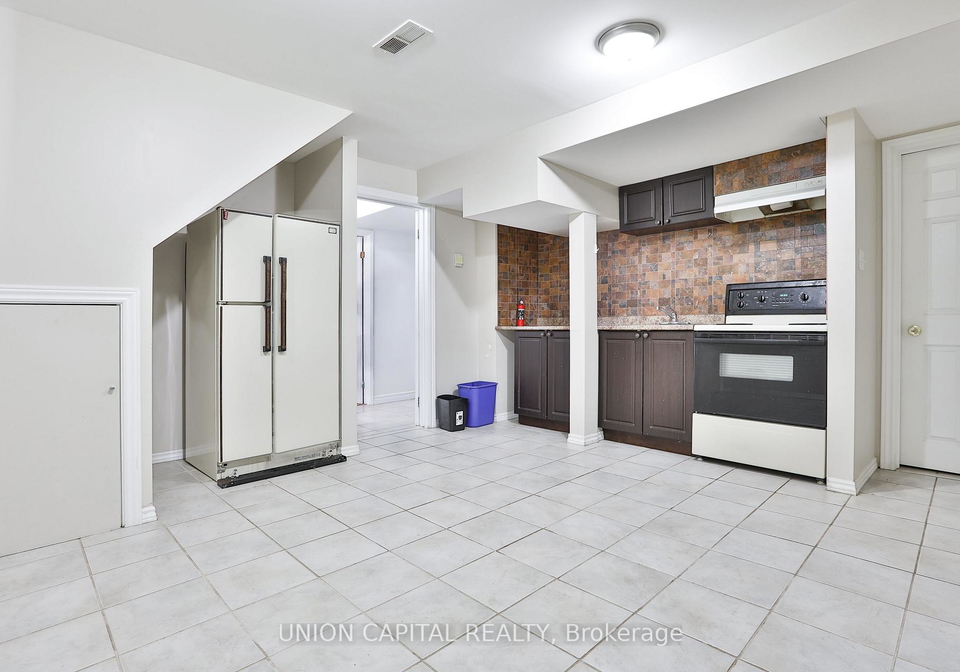 168-old-sheppard-avenue-north-york-ontario-c13421668