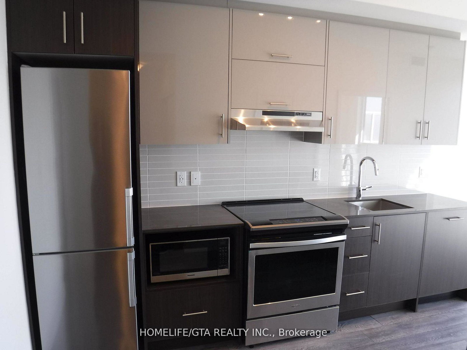 180-fairview-mall-drive-north-york-ontario-c13421742