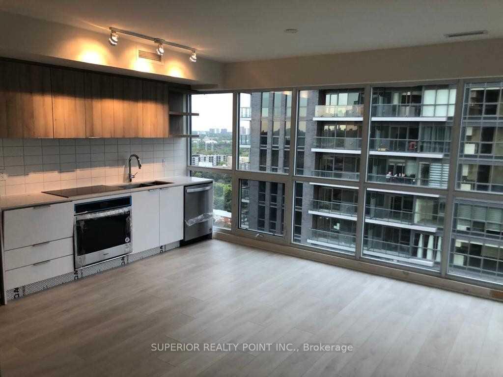 6-sonic-way-east-york-ontario-c13421864