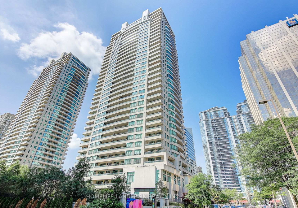23-hollywood-avenue-north-york-ontario-c13421876